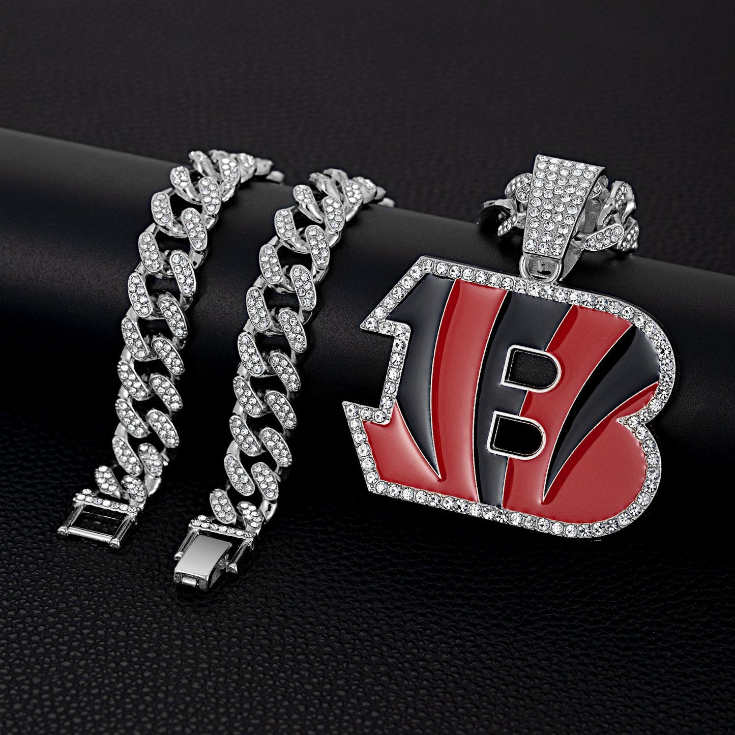 🔥 LAST DAY: Up to 50% OFF – NFL Team Pride Gem Chain Necklace